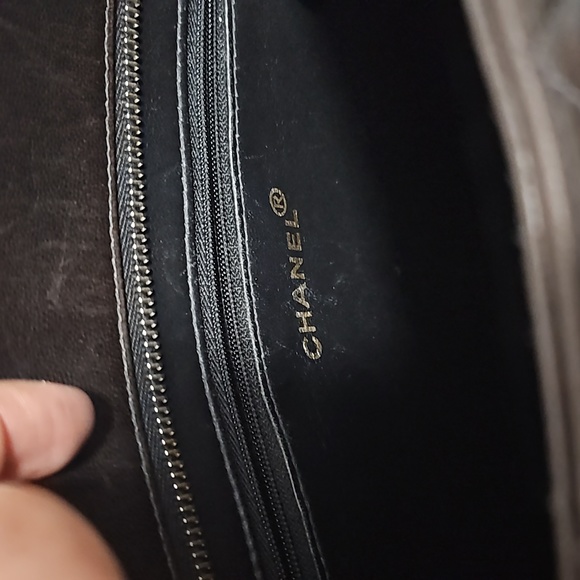 ✨️Chanel medallion tote - Picture 8 of 14